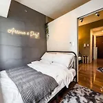 1Br Makati, Air Residences M003